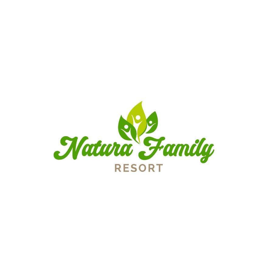 Natura Family Resort Avrig Ngoại thất bức ảnh